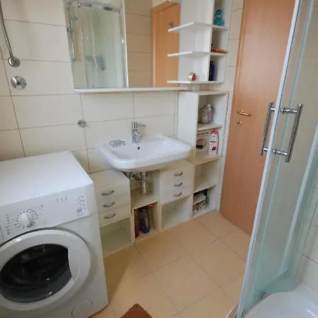 Apartman Fuer 4 Personen Ca 35 Qm In Porat, Kvarner Bucht Krk